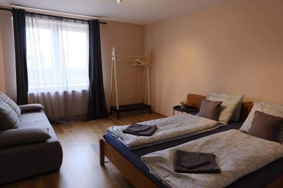 Kajári Apartmanház Balatonfőkajár Kültér fotó