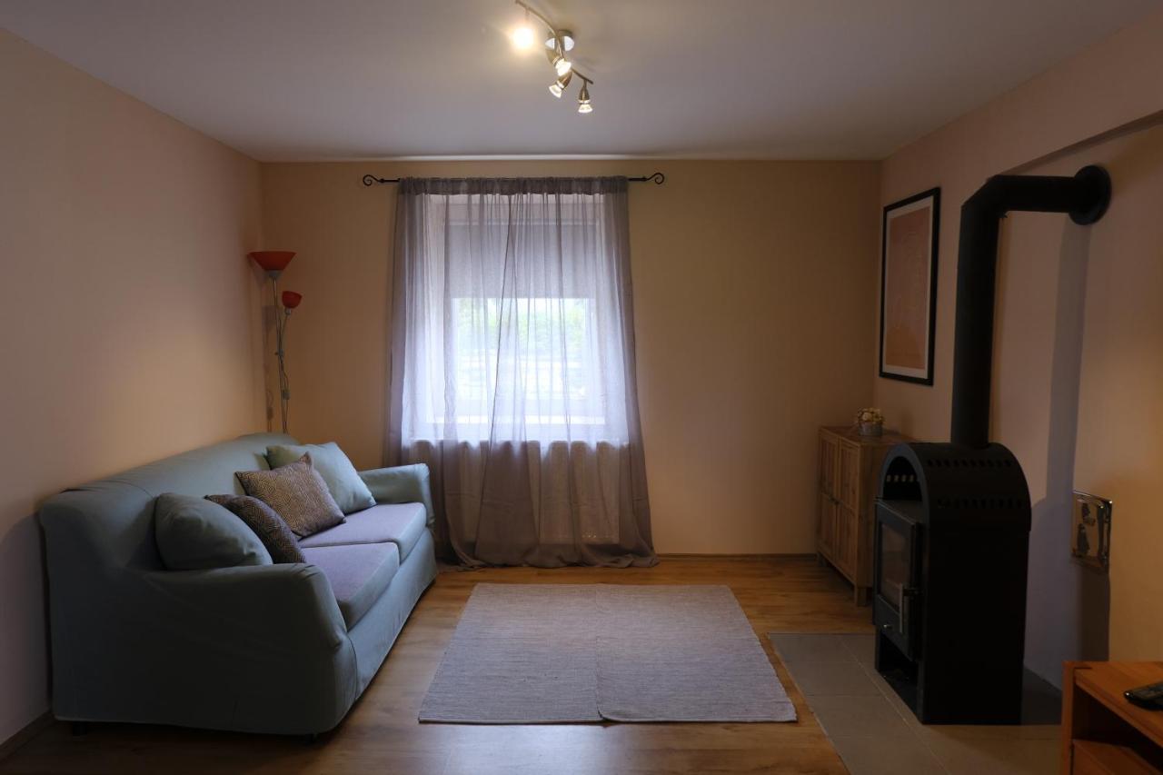 Kajári Apartmanház Balatonfőkajár Kültér fotó